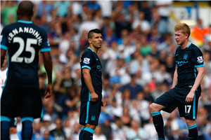 与赛前巡游 与赛前巡游